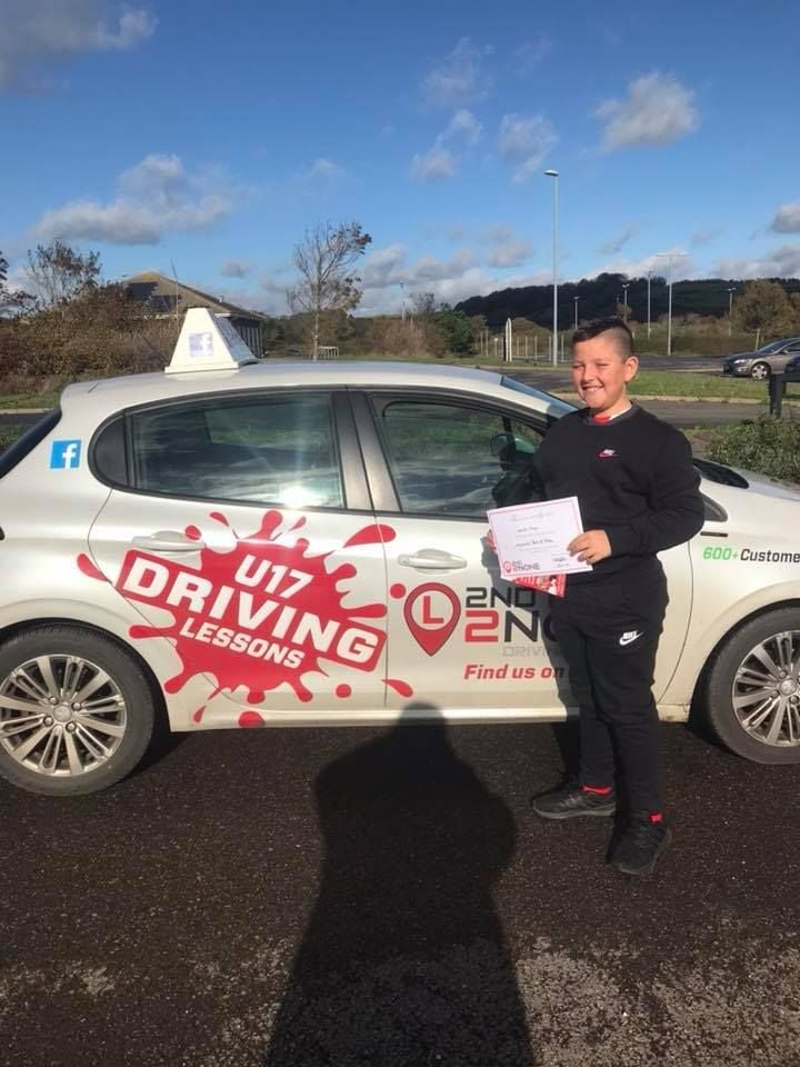 Pre-17 Driving Tuition